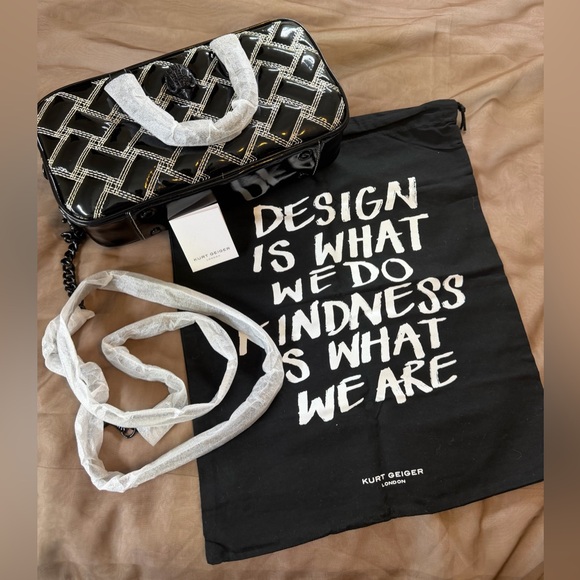 Kurt Geiger Handbags - Kurt Geiger Black and White NWOT Quilted Satchel Crossbody Bag.